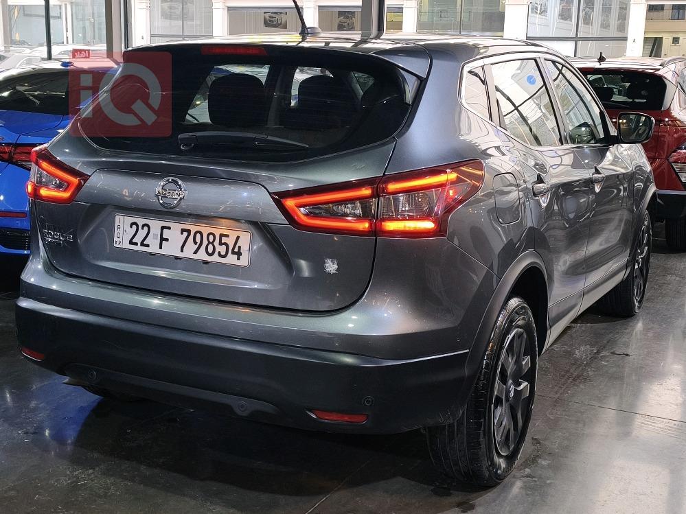 نيسان روج سبورت